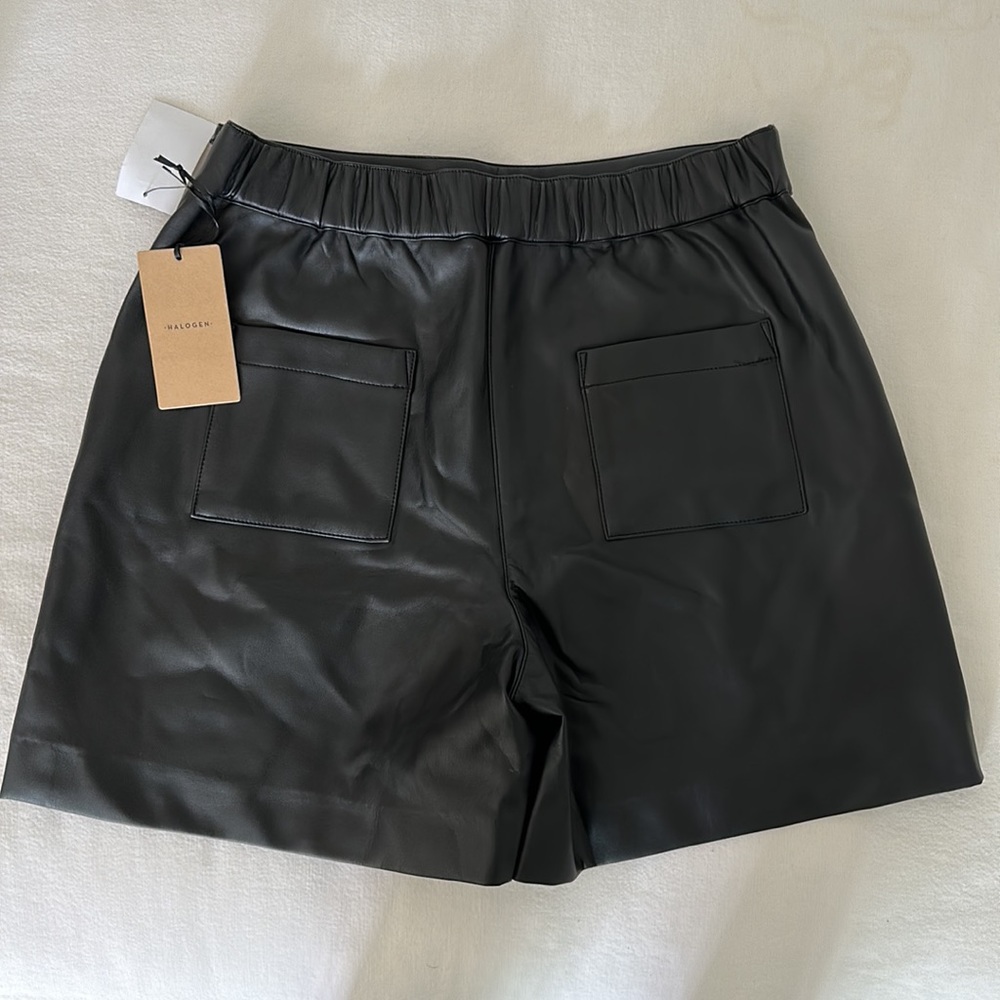Halogen Dress shorts